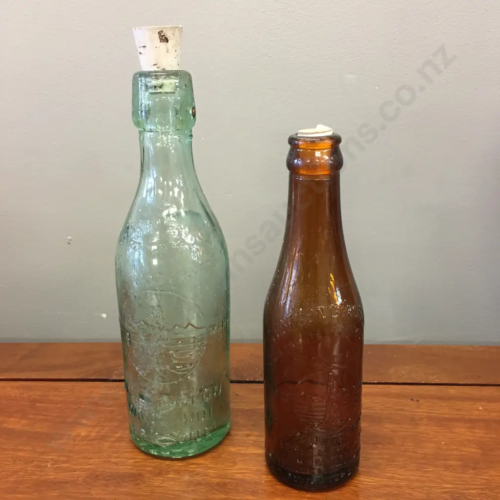 Thomson Lewis & Co Crystal Springs Wellington Wanganui & Petone Glass Bottles Amber Has 1939 On Base, Aqua Has 3169 Image 1++